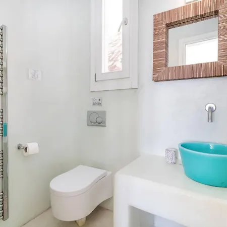 Aquata Boutique With Pool Ferienhaus