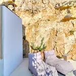 Aquata Boutique With Pool בית נופש *
