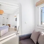 Aquata Boutique With Pool